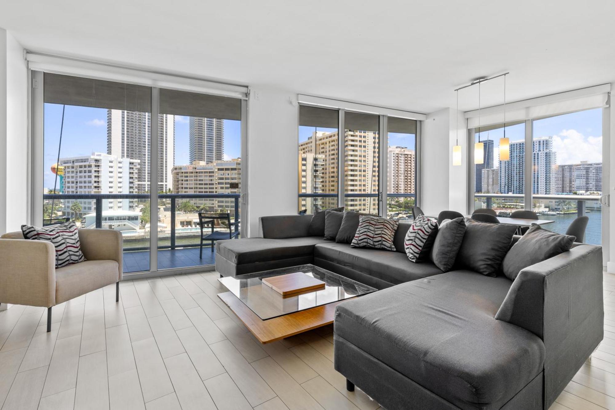 Hallandale Sky Water View Hallandale Beach Esterno foto