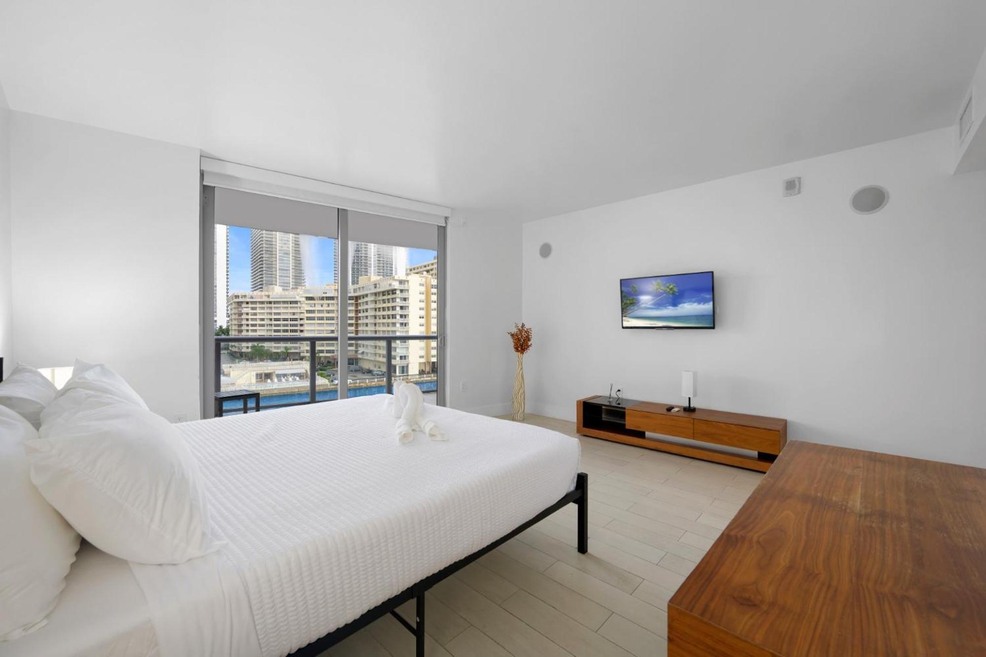 Hallandale Sky Water View Hallandale Beach Esterno foto